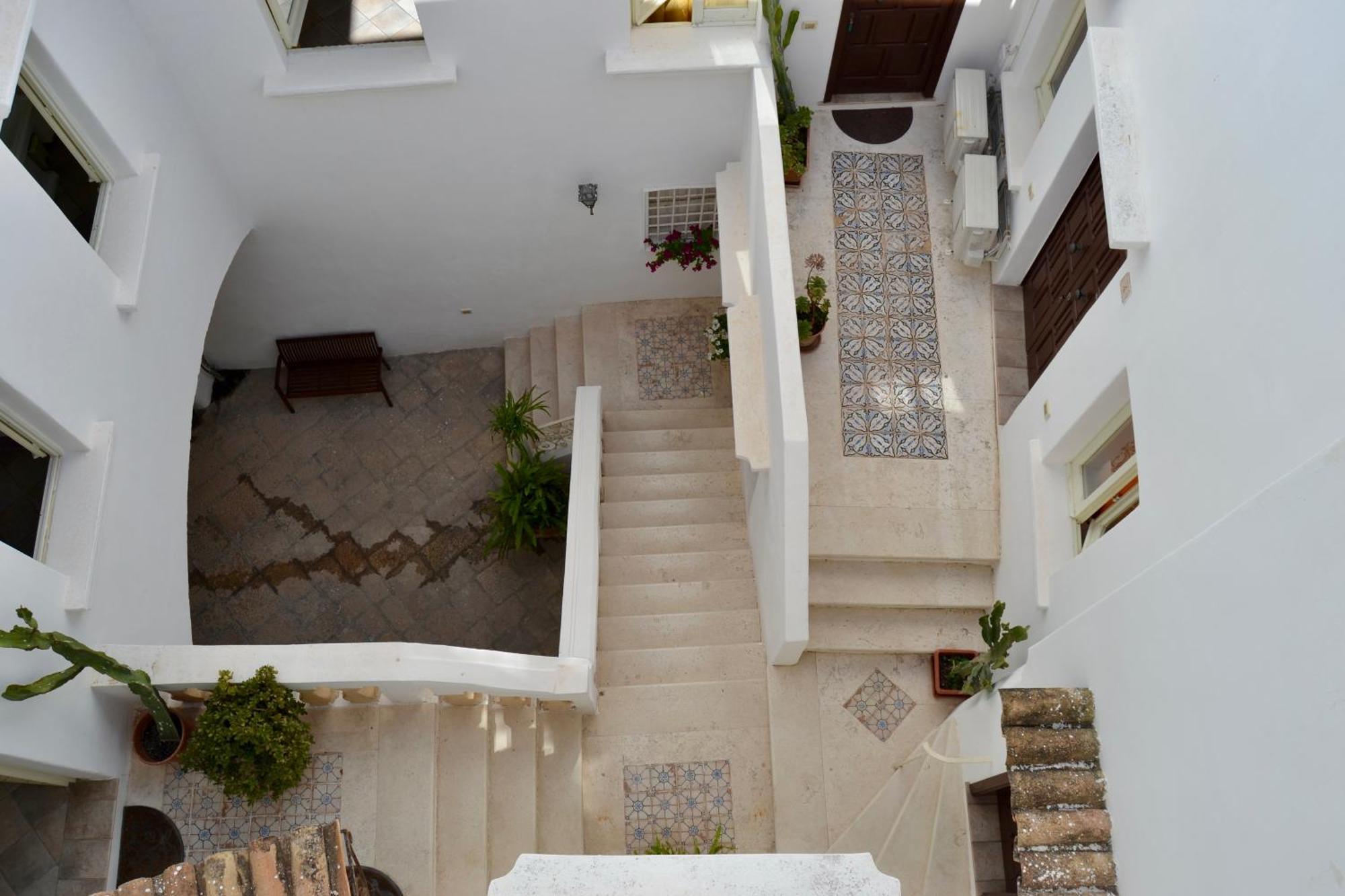 Kallistos Suites & Apartments Gallipoli Ngoại thất bức ảnh
