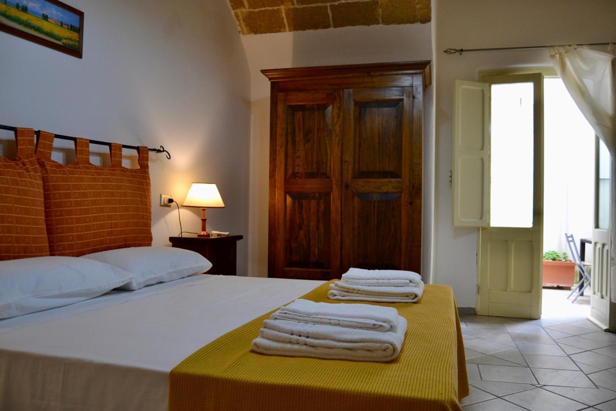 Kallistos Suites & Apartments Gallipoli Ngoại thất bức ảnh