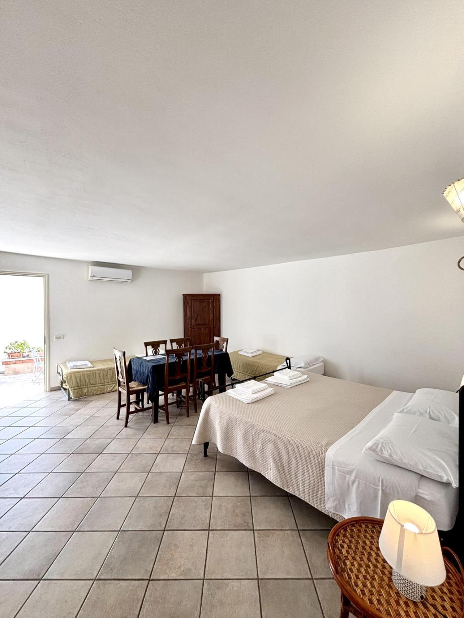 Kallistos Suites & Apartments Gallipoli Ngoại thất bức ảnh