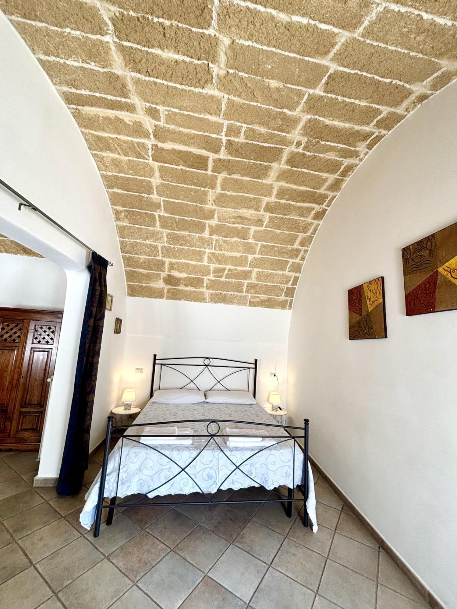 Kallistos Suites & Apartments Gallipoli Ngoại thất bức ảnh